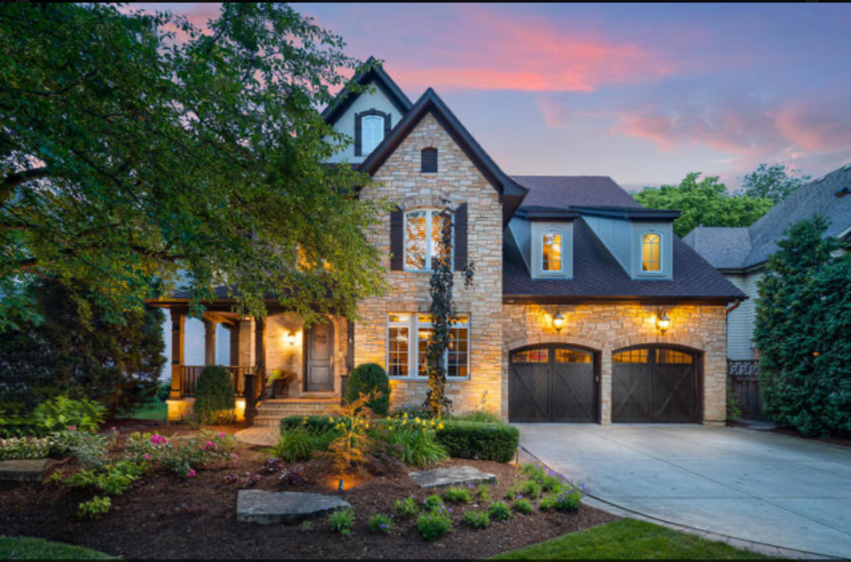 640 S Wright Street, Naperville, IL 60540
