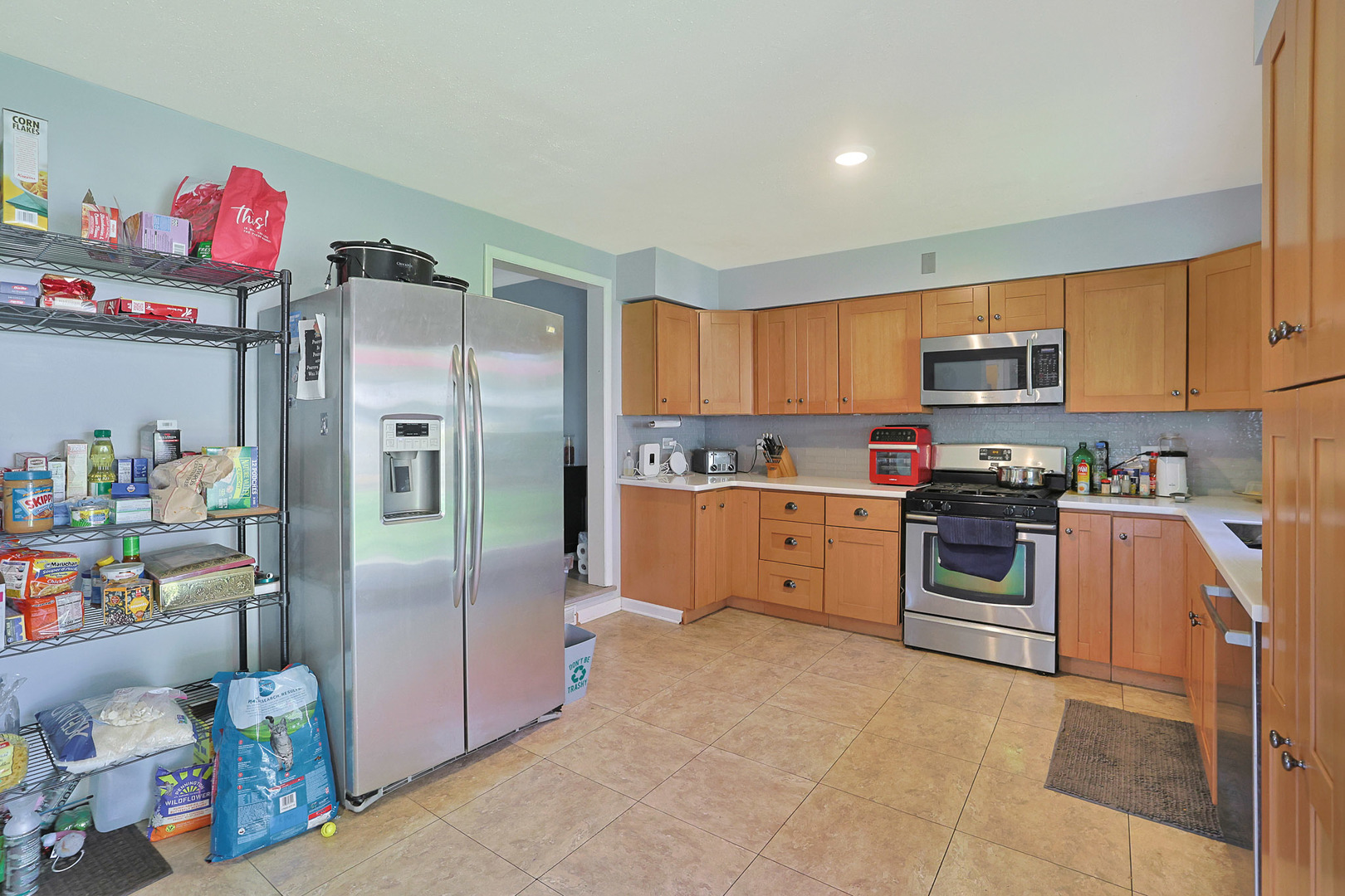1452 Raymond Street, South Elgin, IL 60177