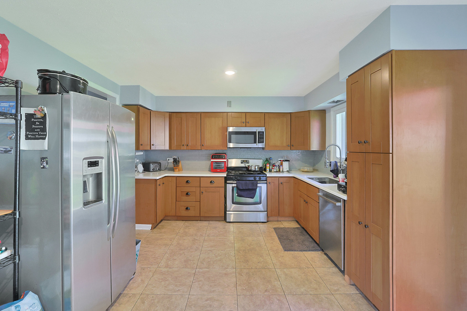 1452 Raymond Street, South Elgin, IL 60177