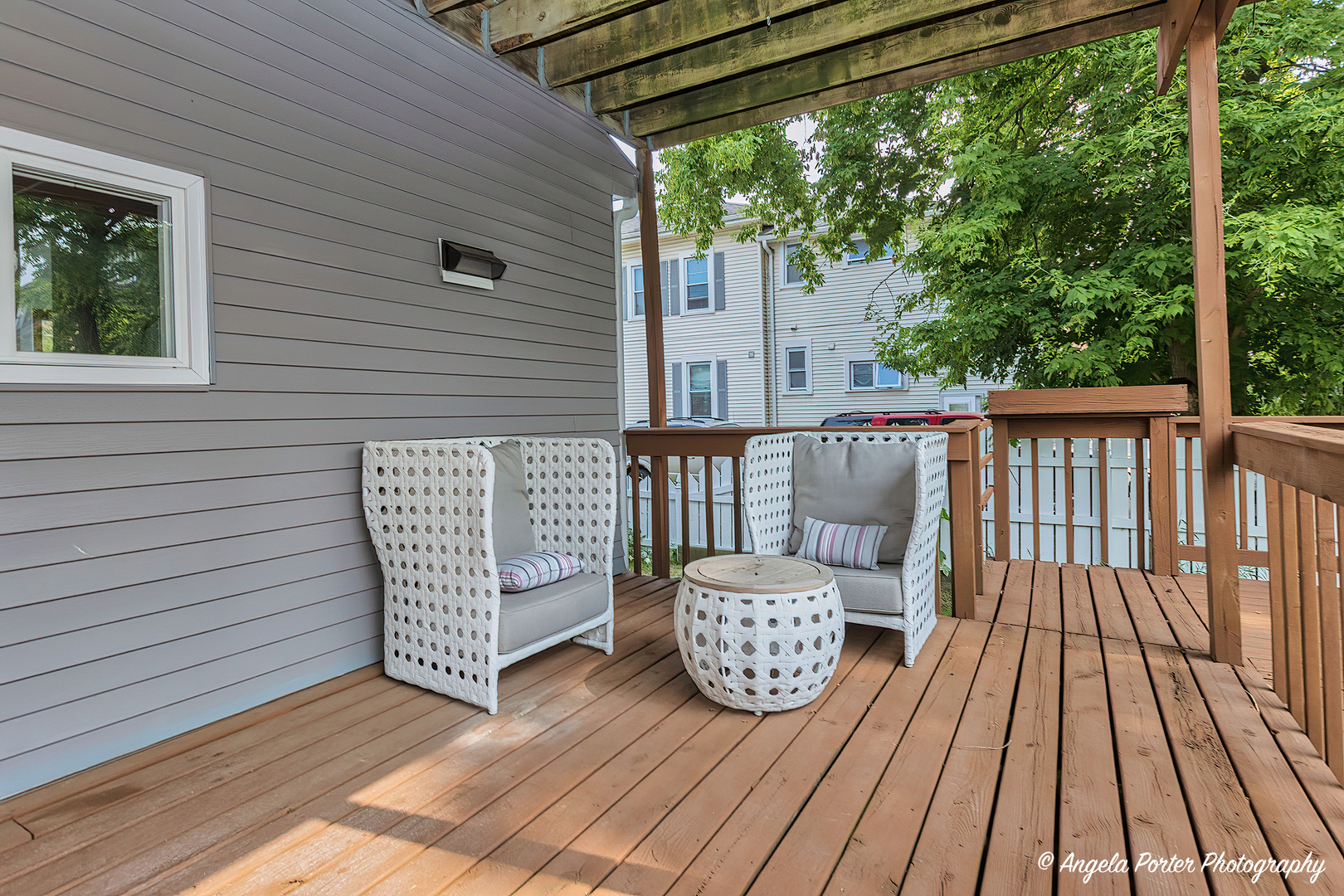 411 N Madison Street, Woodstock, IL 60098