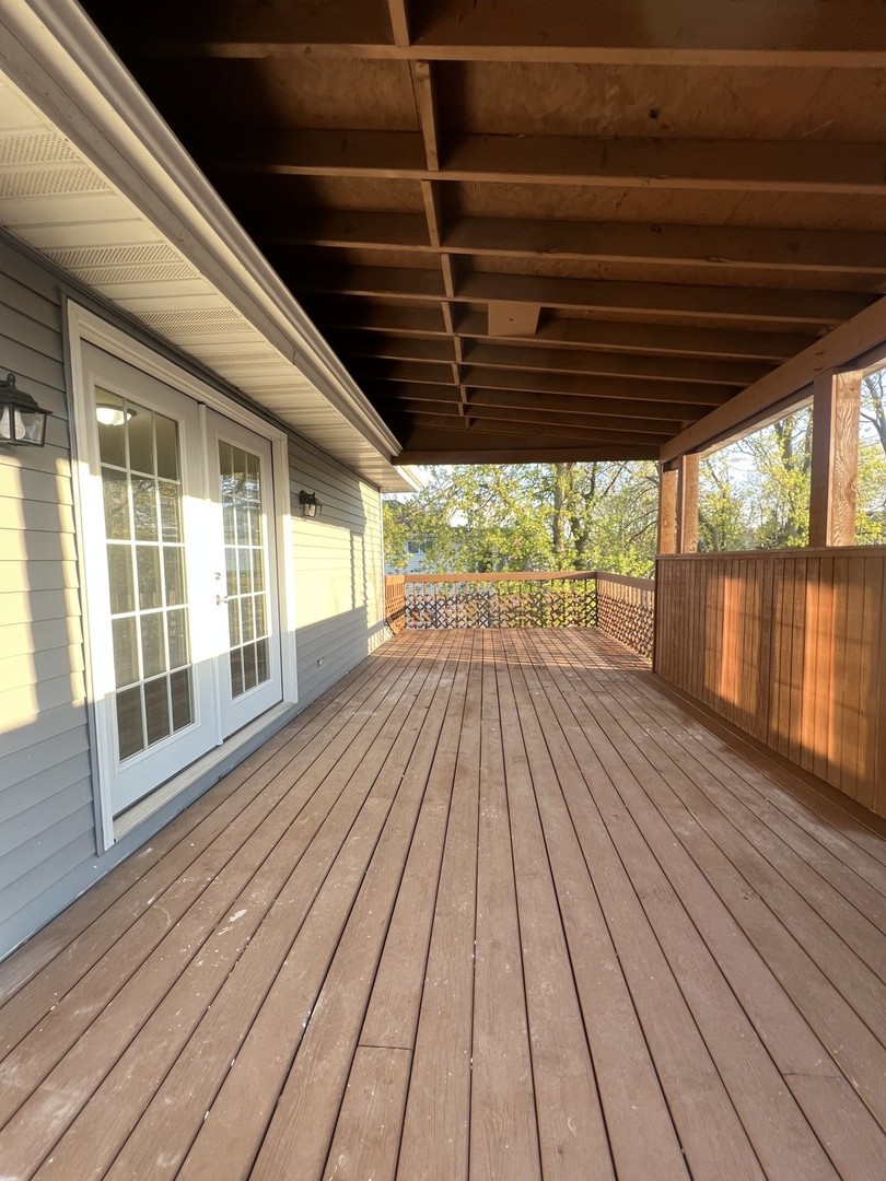 411 N Madison Street, Woodstock, IL 60098