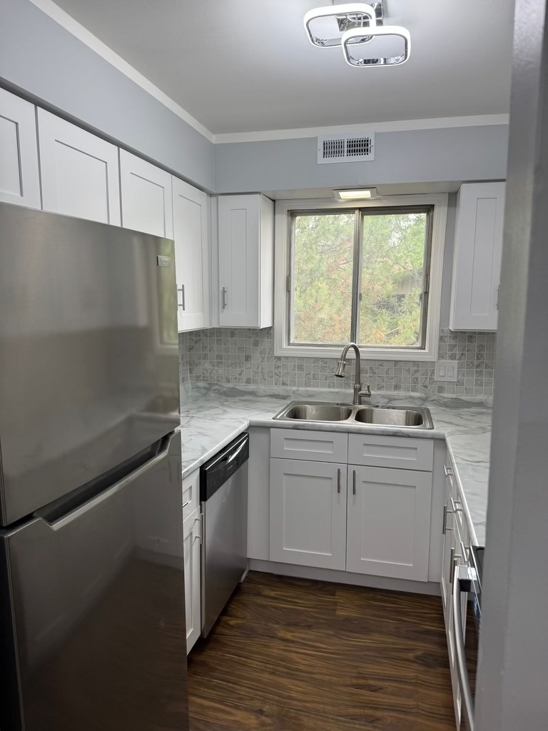5204 Midlothian Turnpike #222, Crestwood, IL 60418