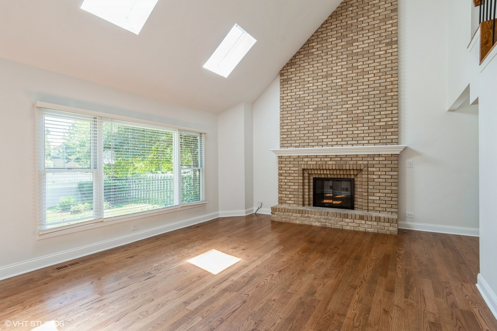 1311 Ada Lane, Naperville, IL 60540