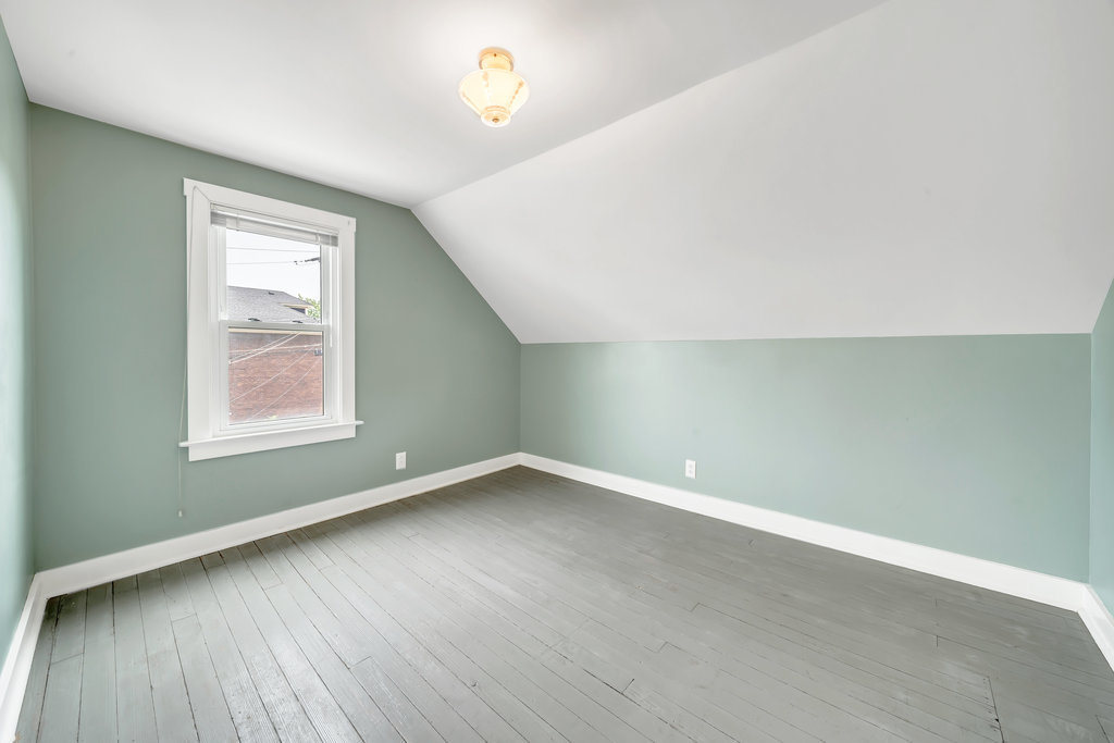 12553 Greenwood Avenue, Blue Island, IL 60406
