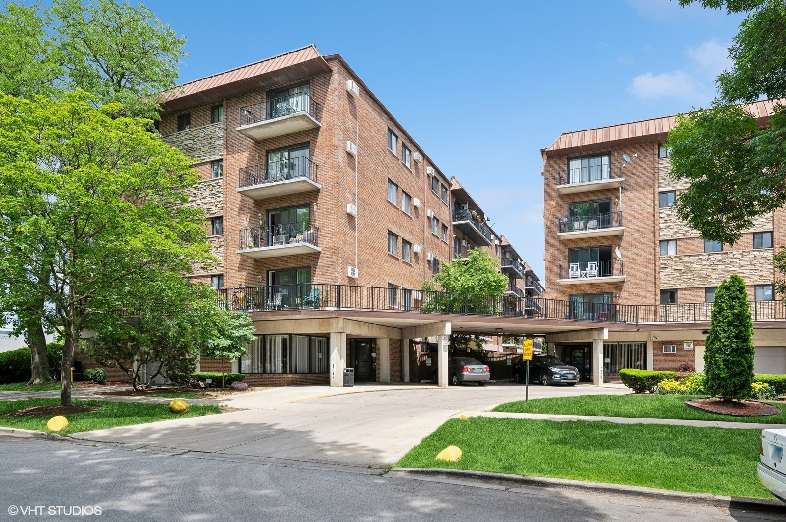 2333 N Neva Avenue #114C, Chicago, IL 60707