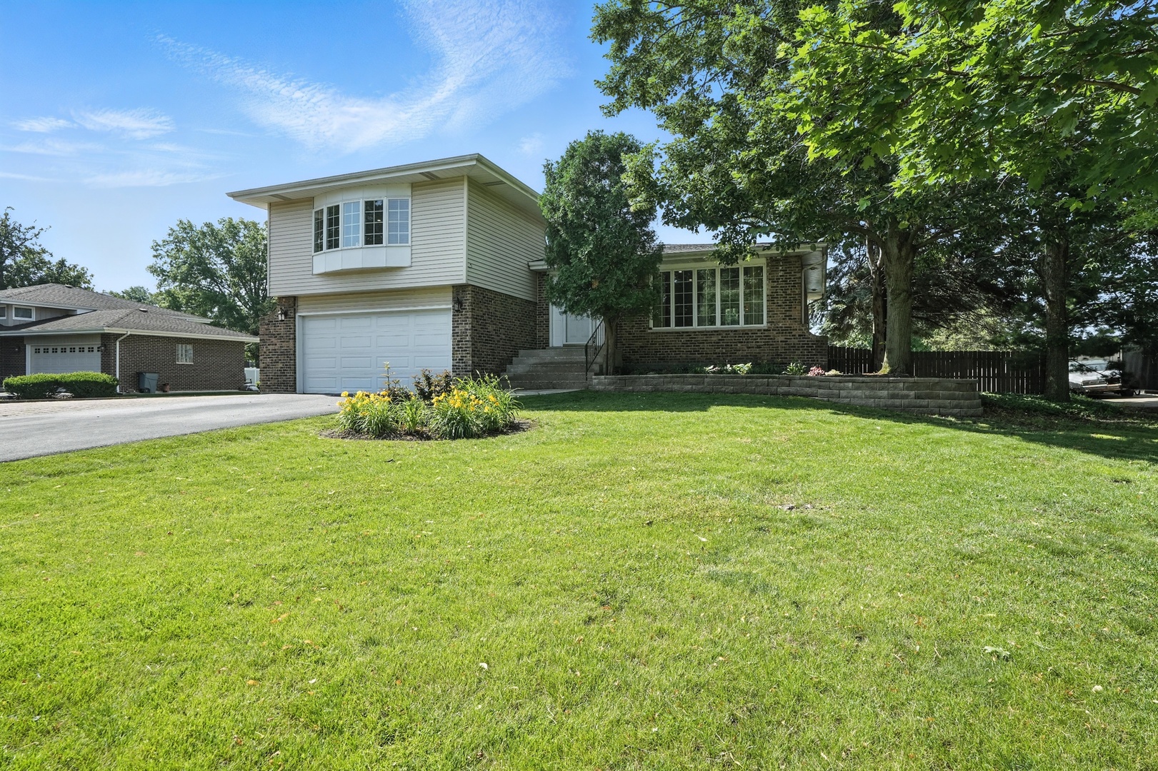 7855 Silver Court, Orland Park, IL 60462