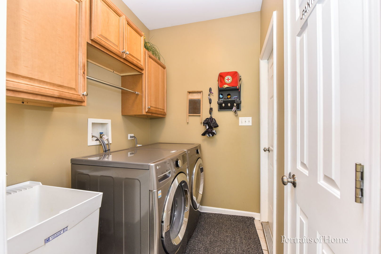 459 Waubonsee Circle, Oswego, IL 60543