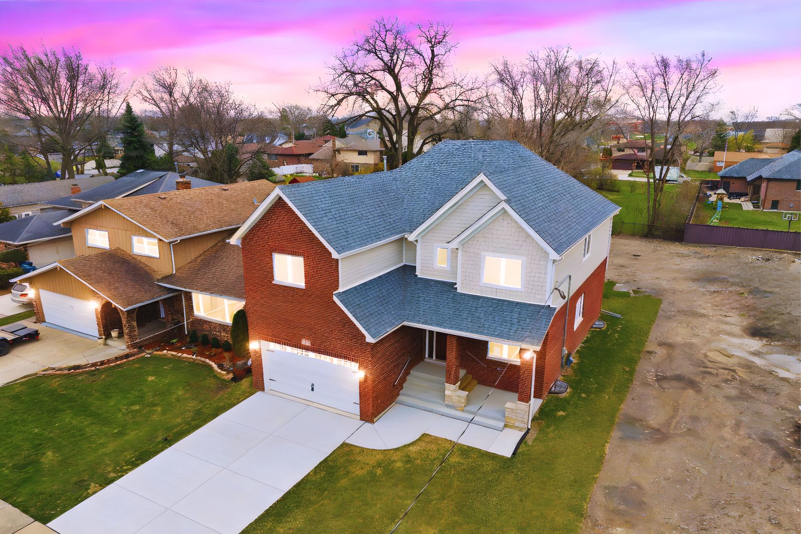 6705 W 91st Place, Oak Lawn, IL 60453