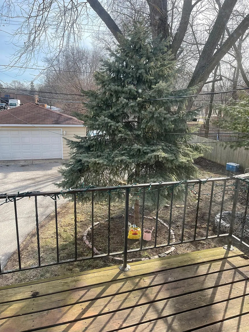828 N Sleight Street #200, Naperville, IL 60563