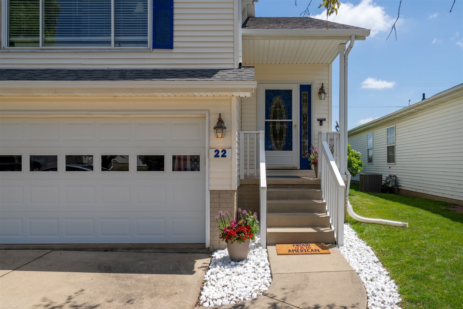 22 Andy Court, Bloomington, IL 61704