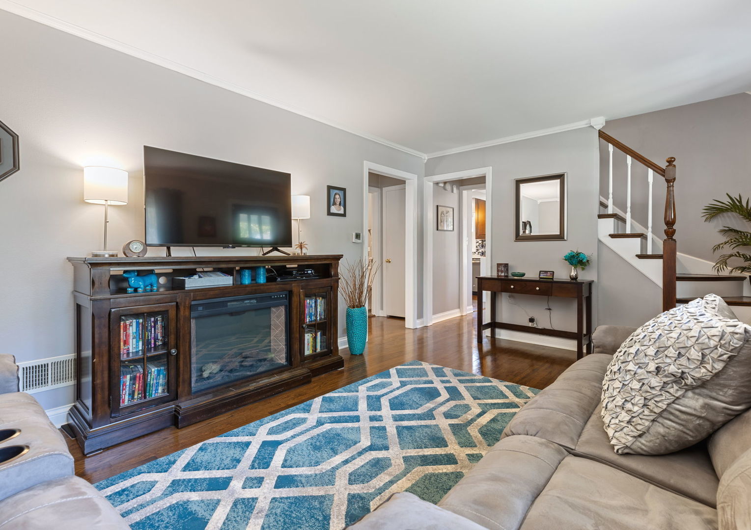 229 W Berkshire Avenue, Lombard, IL 60148