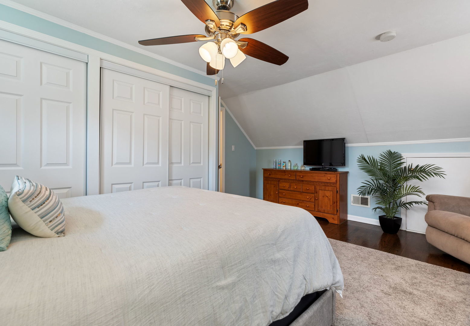 229 W Berkshire Avenue, Lombard, IL 60148