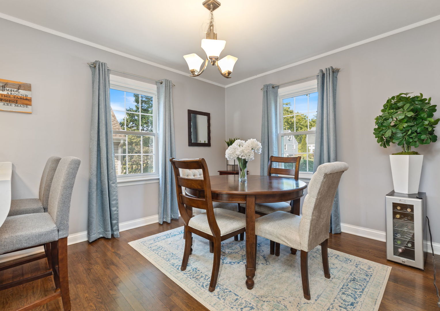 229 W Berkshire Avenue, Lombard, IL 60148