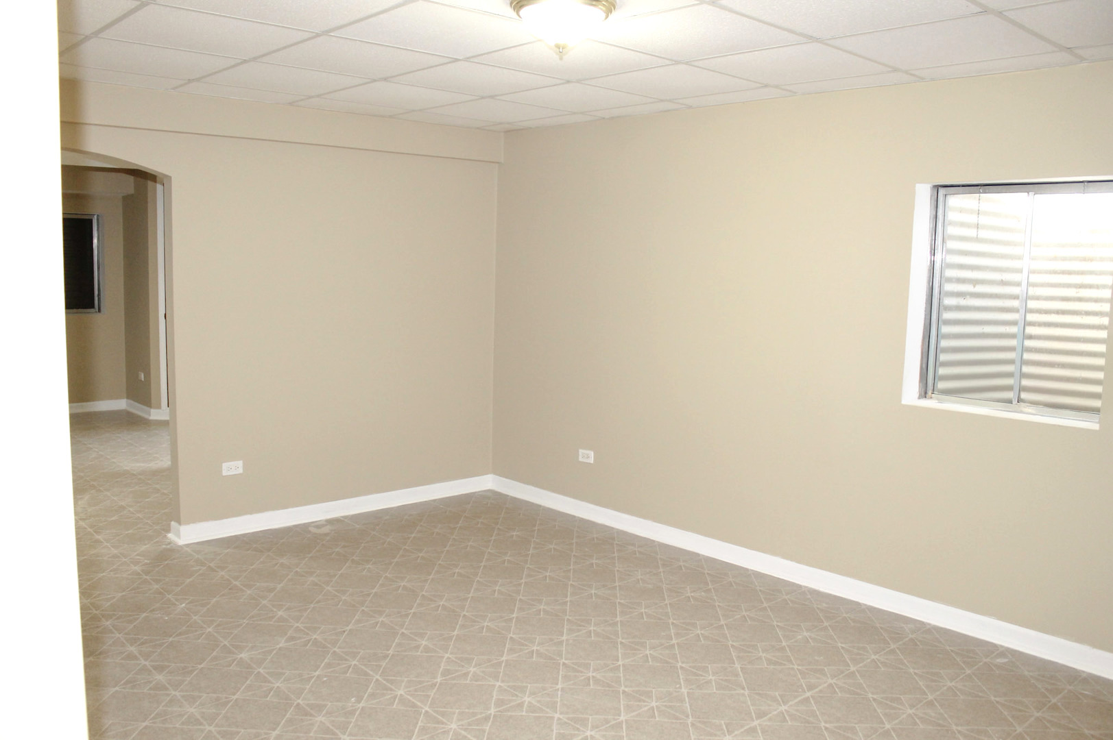 19057 S Saddlebrook Drive, Shorewood, IL 60404