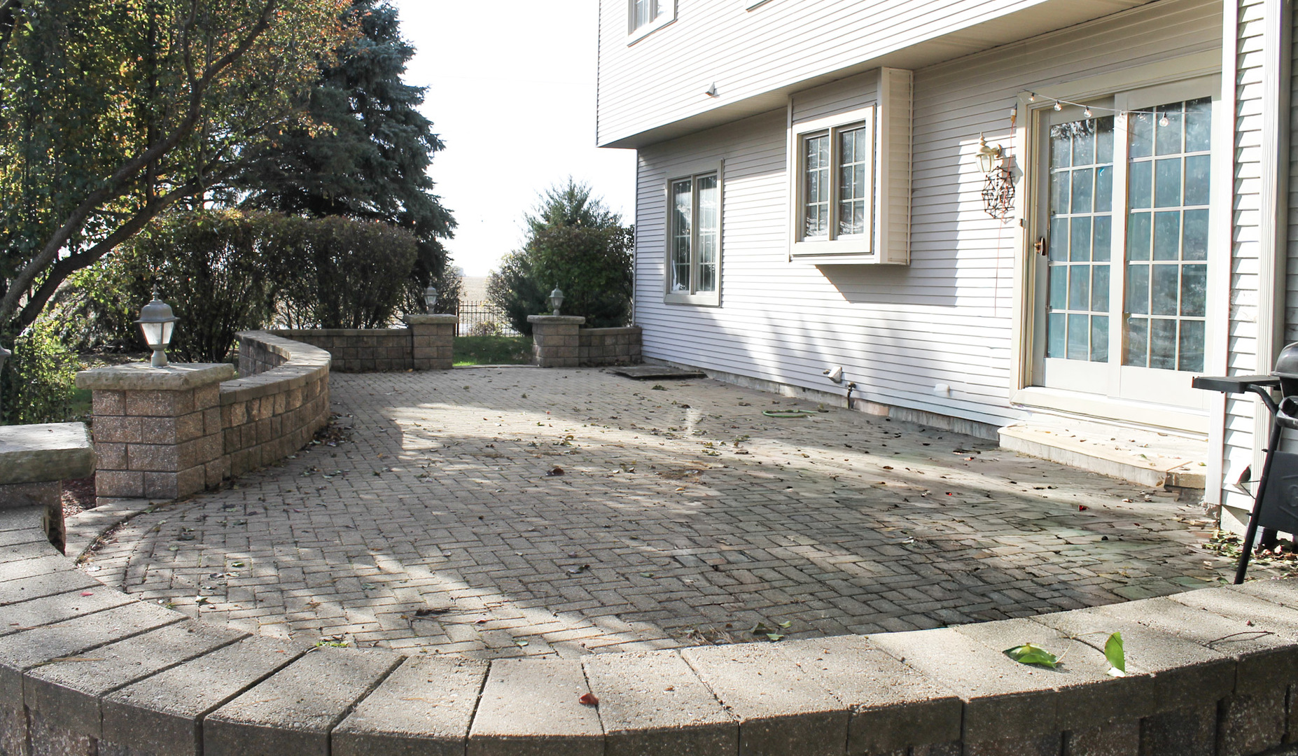 19057 S Saddlebrook Drive, Shorewood, IL 60404