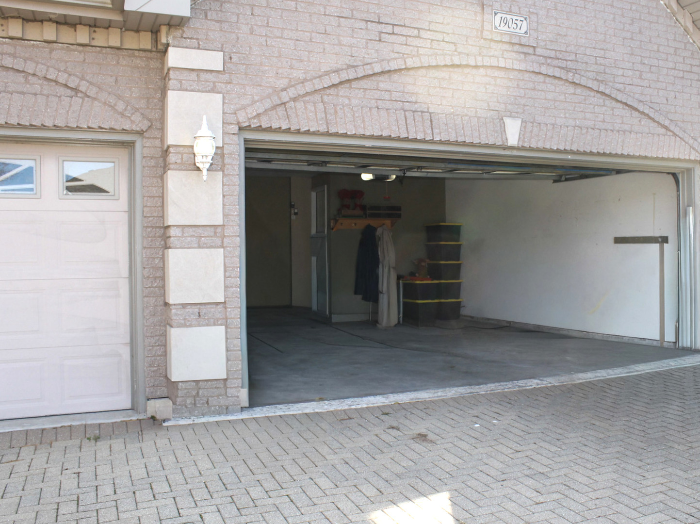 19057 S Saddlebrook Drive, Shorewood, IL 60404