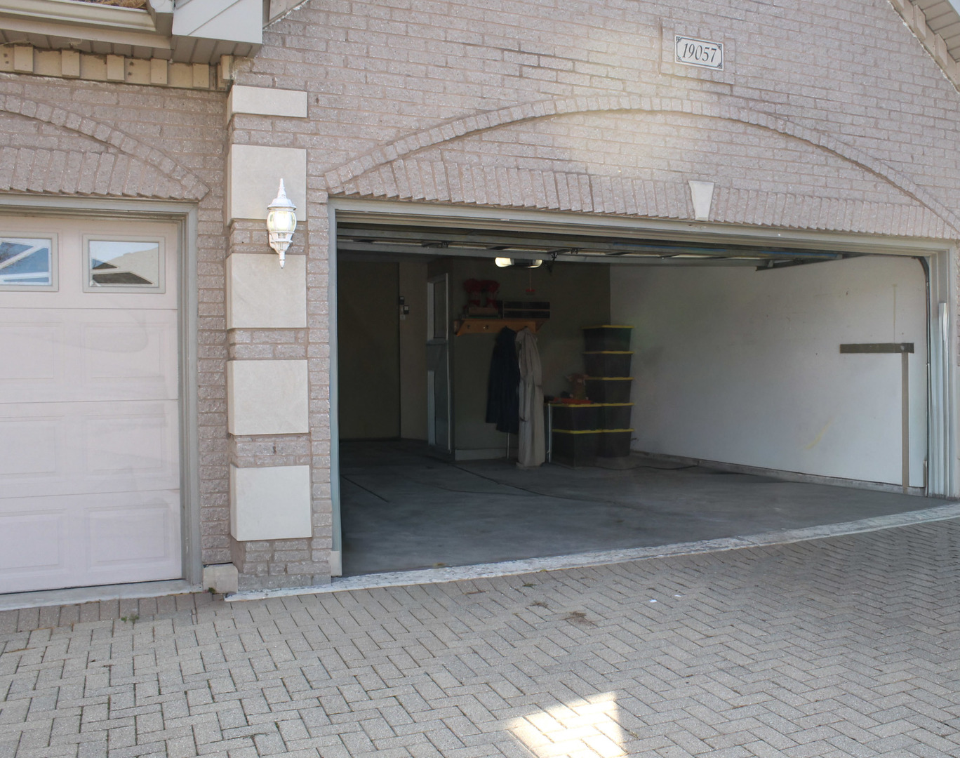 19057 S Saddlebrook Drive, Shorewood, IL 60404