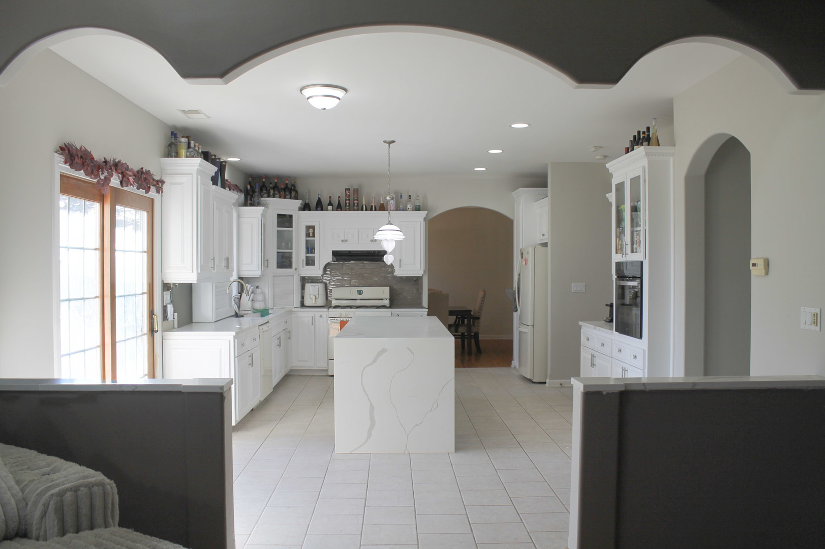 19057 S Saddlebrook Drive, Shorewood, IL 60404