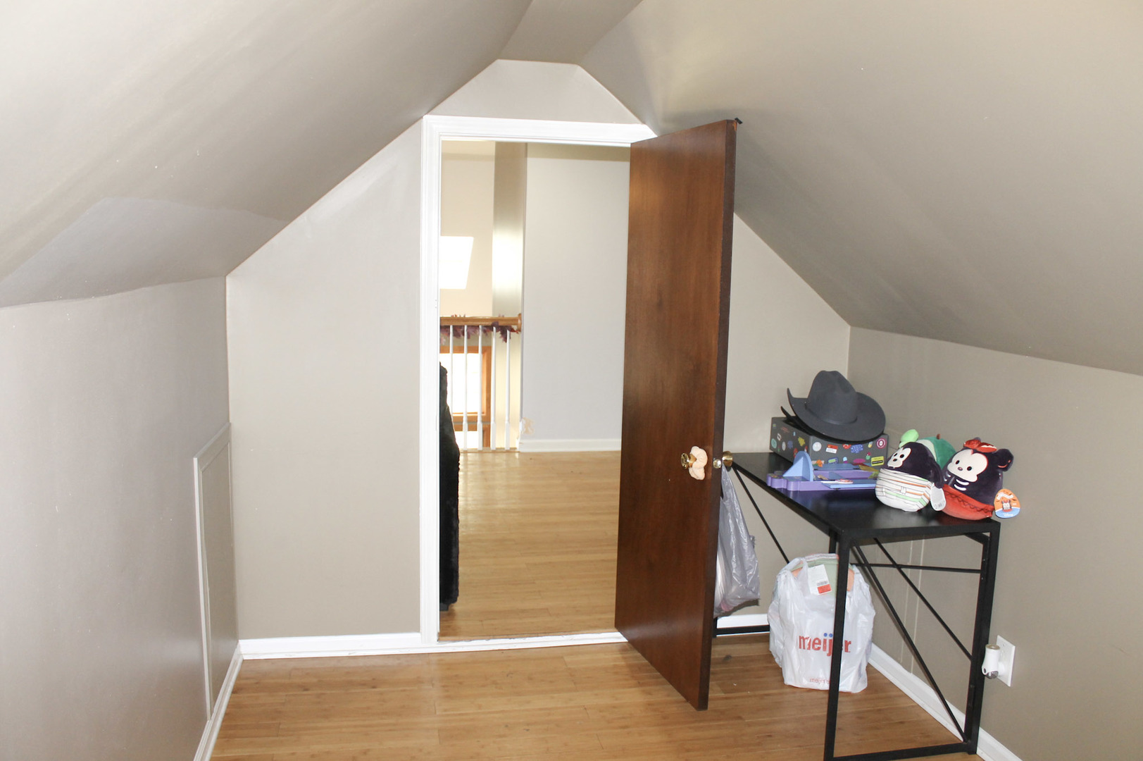 19057 S Saddlebrook Drive, Shorewood, IL 60404