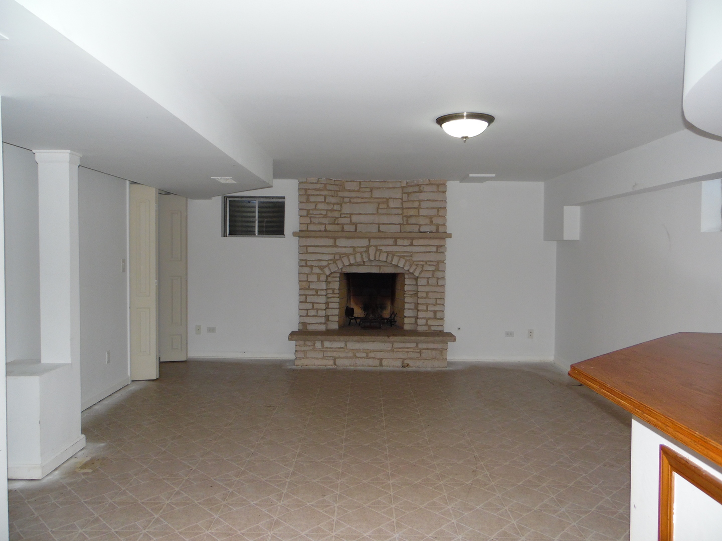 19057 S Saddlebrook Drive, Shorewood, IL 60404