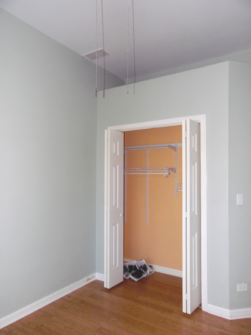 19057 S Saddlebrook Drive, Shorewood, IL 60404