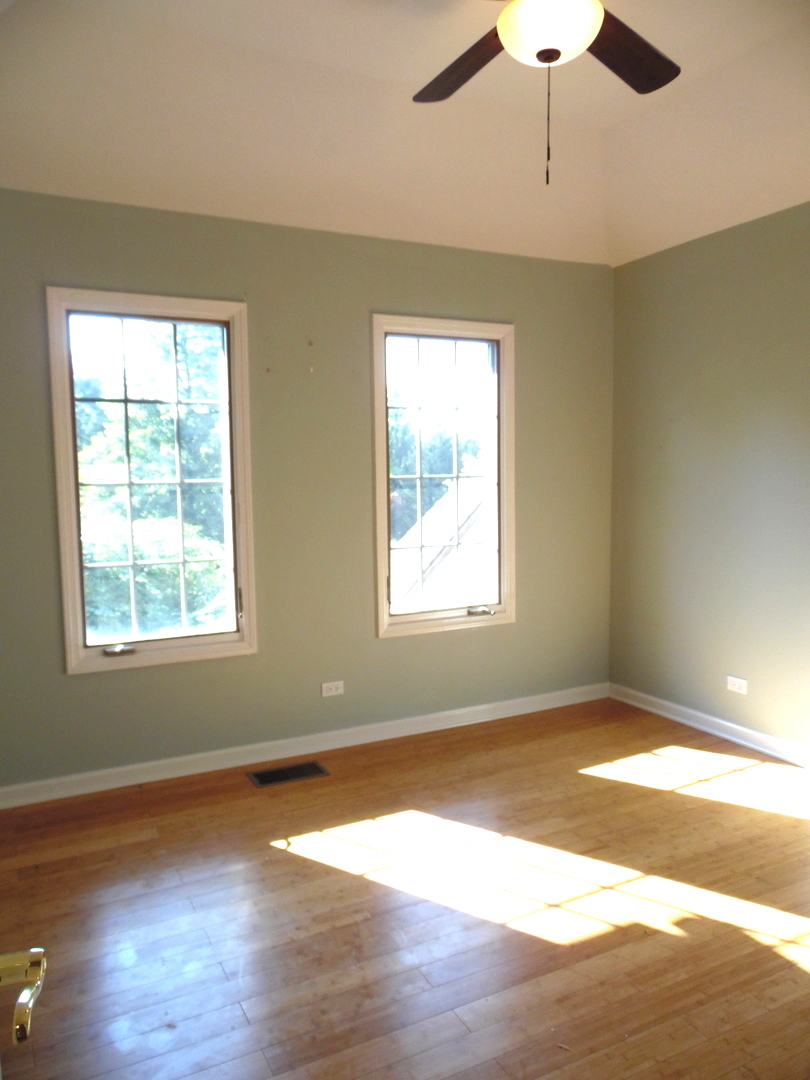 19057 S Saddlebrook Drive, Shorewood, IL 60404