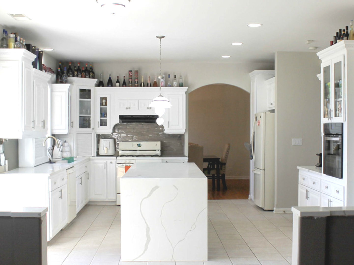 19057 S Saddlebrook Drive, Shorewood, IL 60404