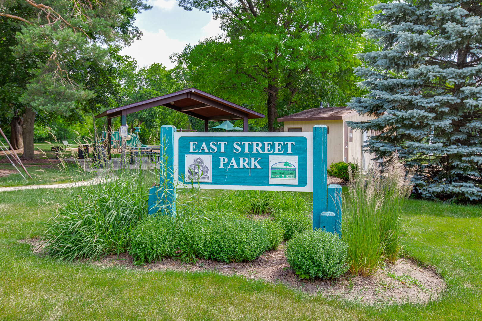 0S435 Madison Street, Winfield, IL 60190