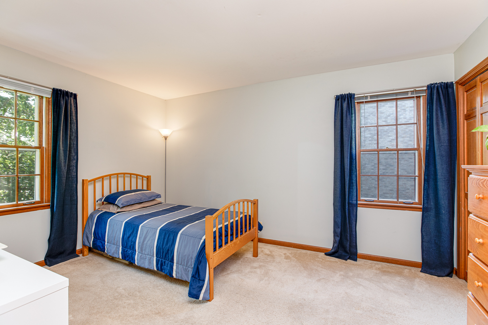 0S435 Madison Street, Winfield, IL 60190