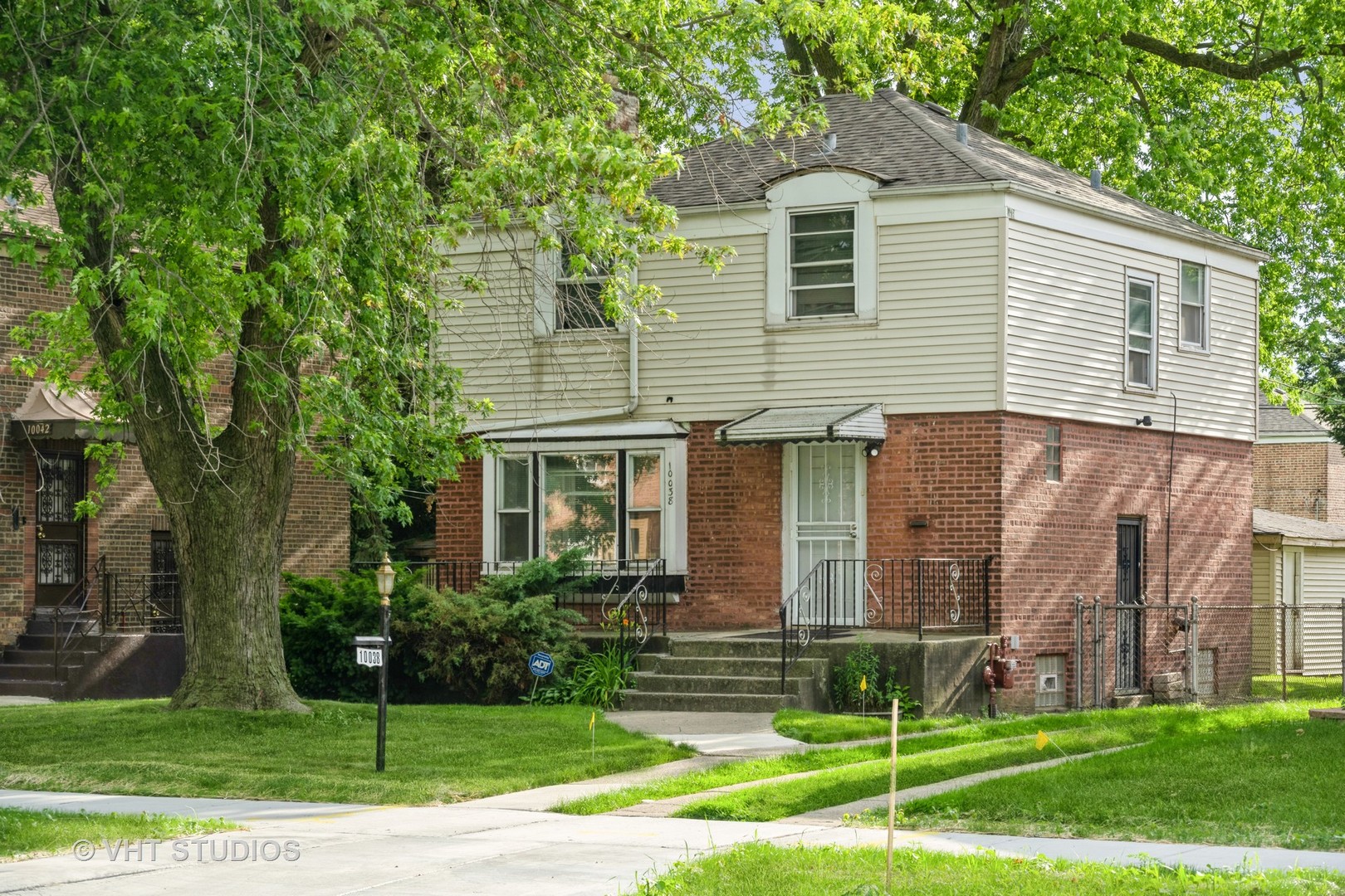 Chicago,  IL 60617