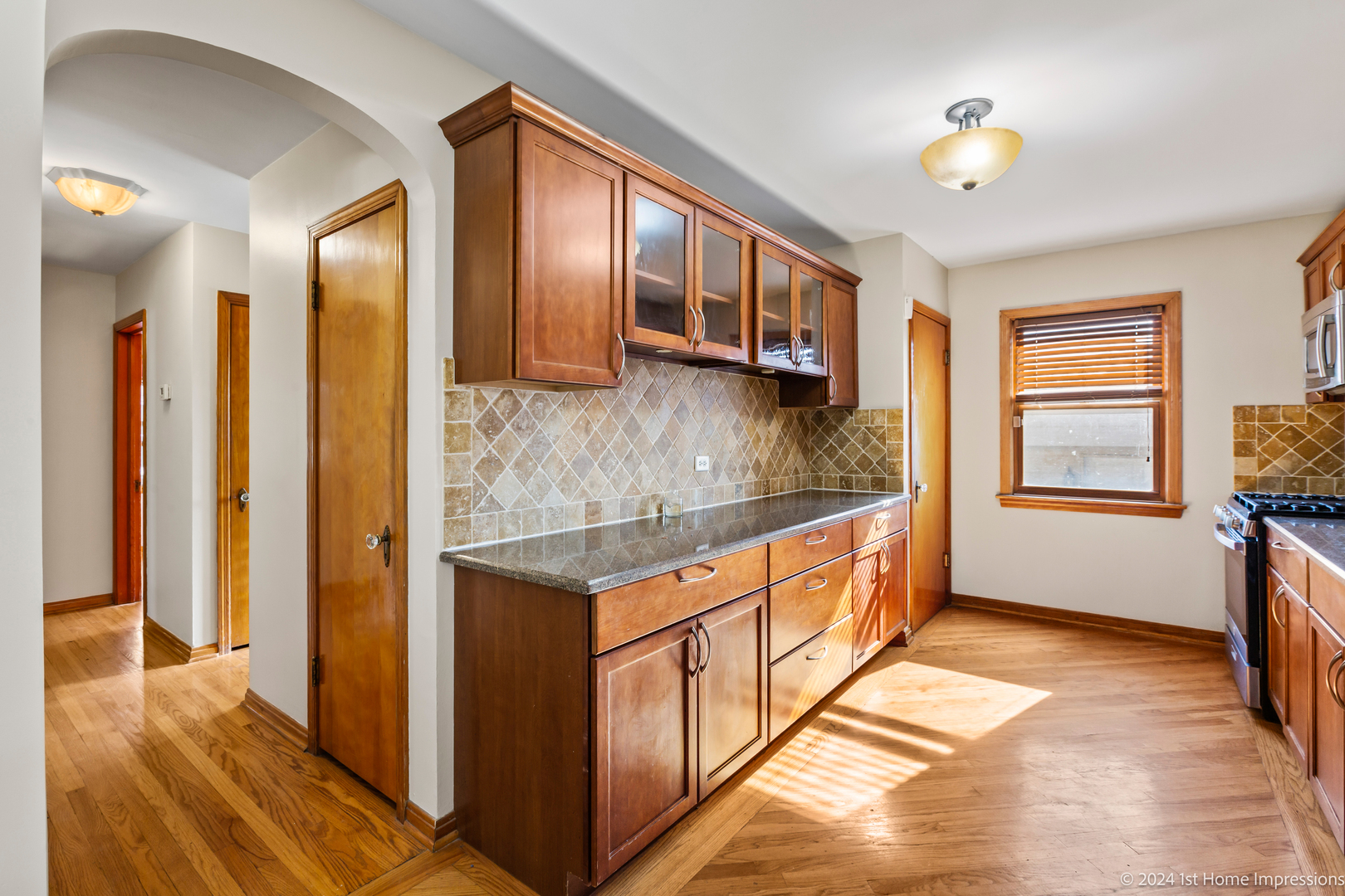 18531 Marshfield Avenue, Homewood, IL 60430