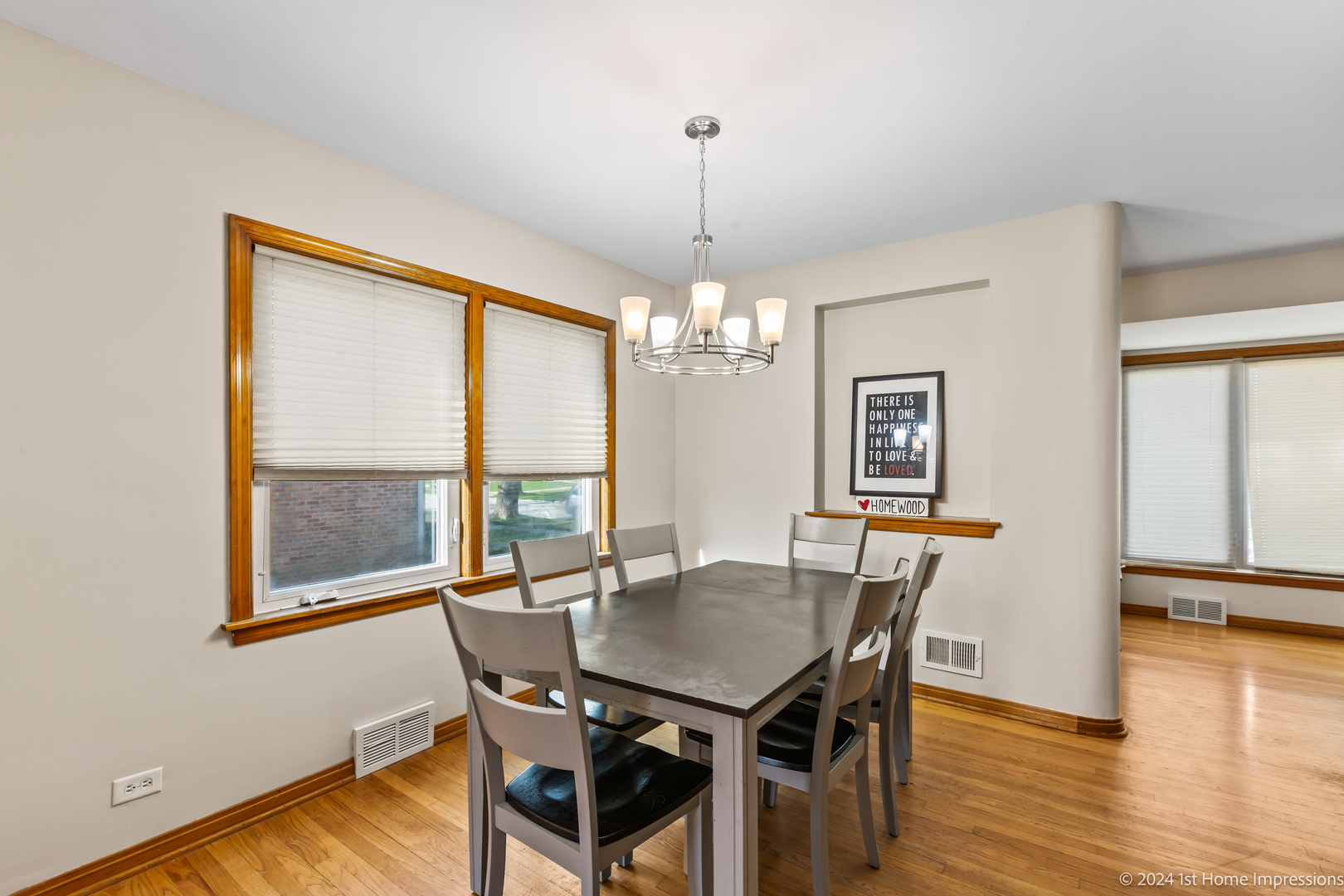 18531 Marshfield Avenue, Homewood, IL 60430