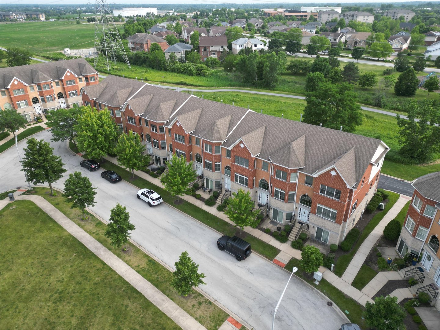 17946 Fountain Circle, Orland Park, IL 60467