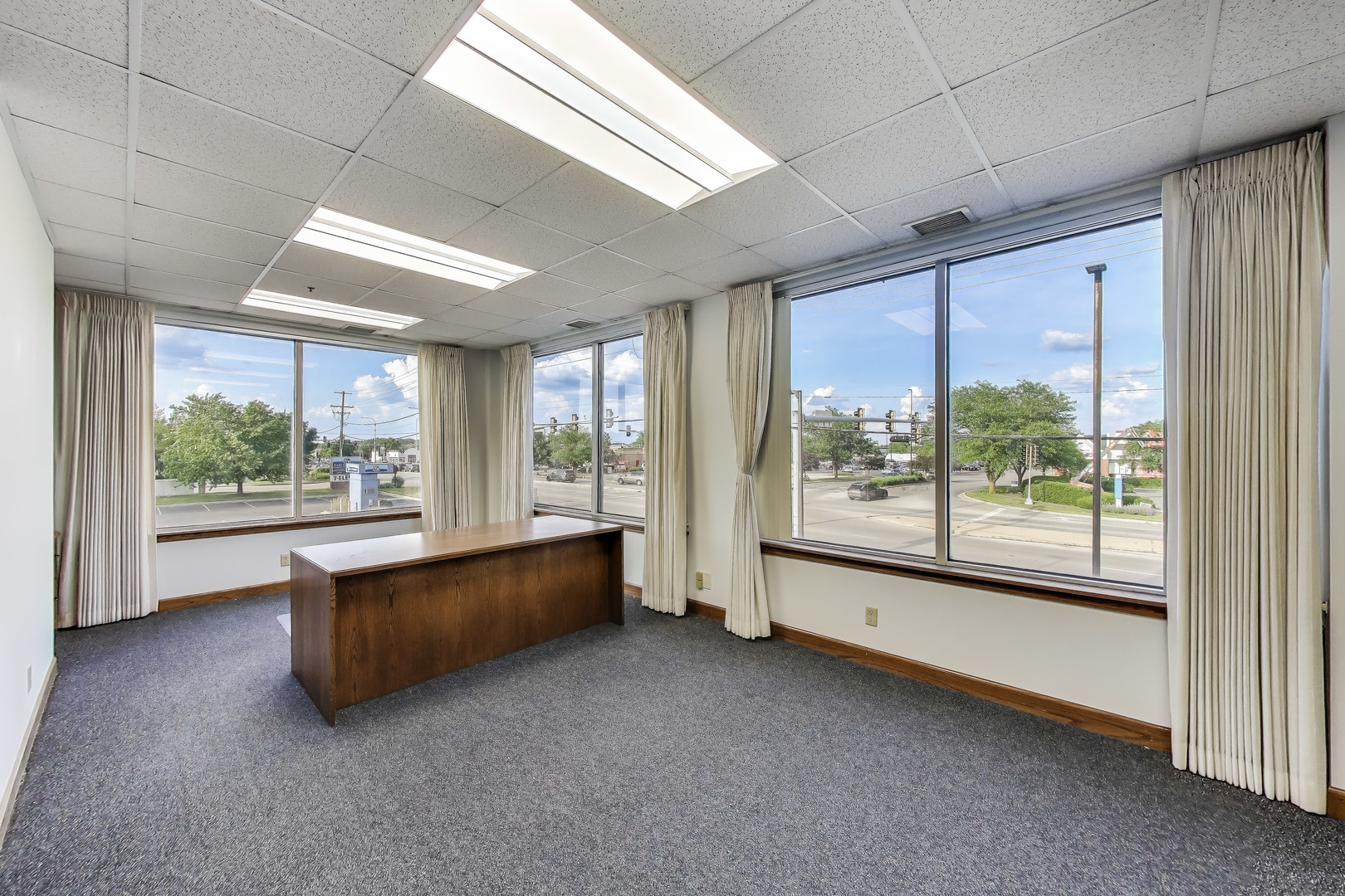 1 E Merchants Drive #201, Oswego, IL 60543