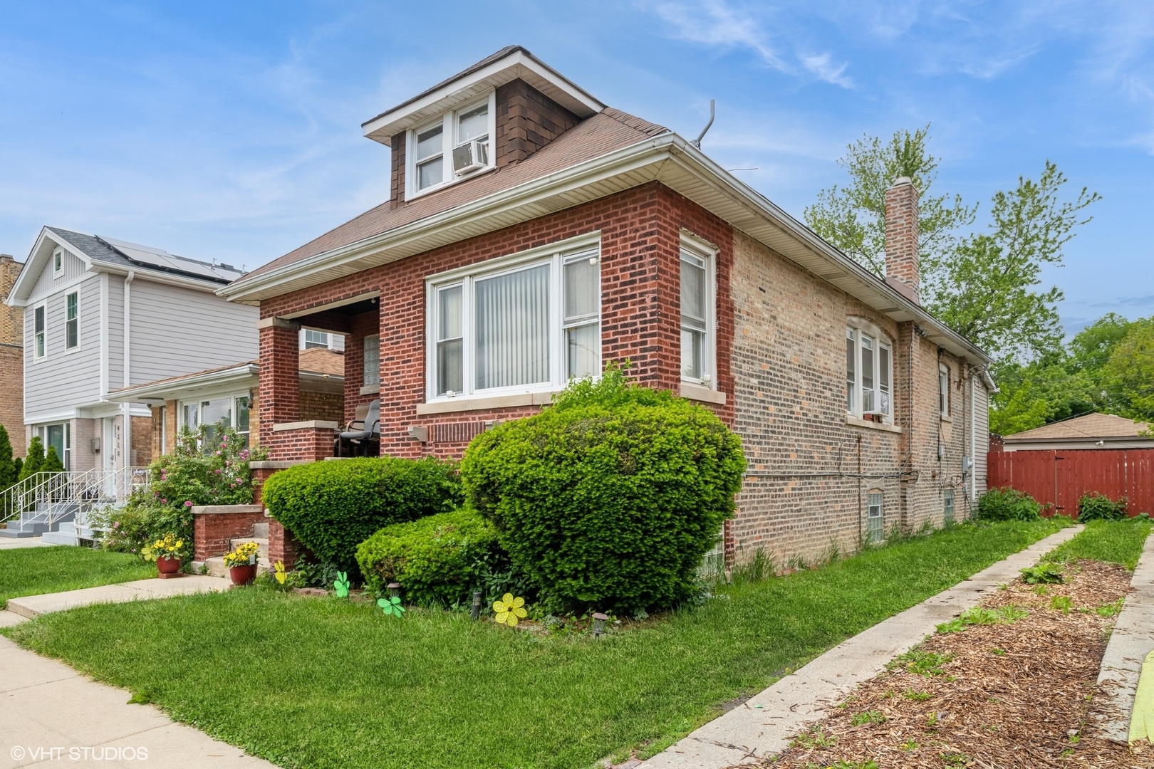 4322 W Walton Street, Chicago, IL 60651