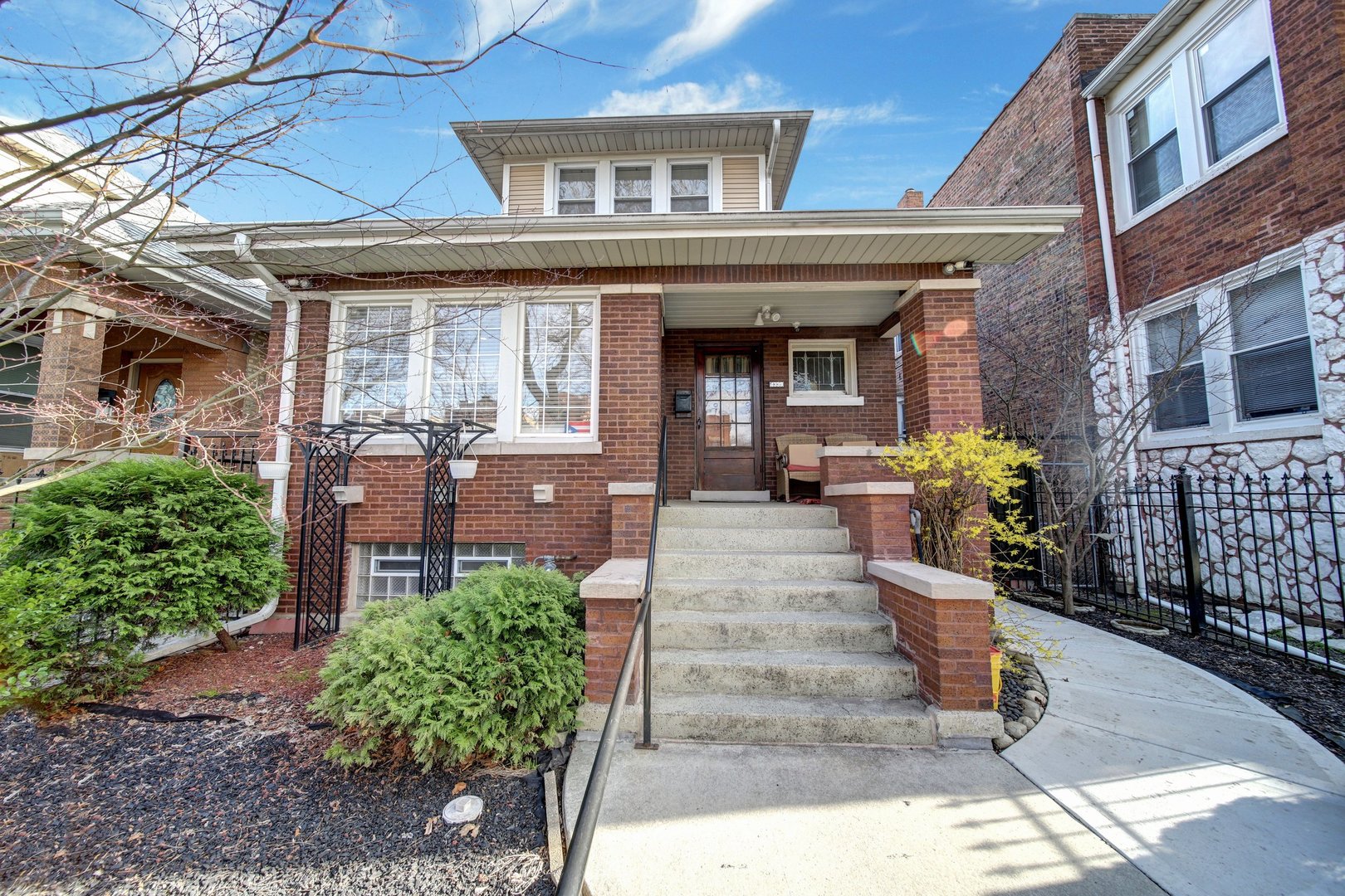 4339 W SCHUBERT Avenue, Chicago, IL 60639
