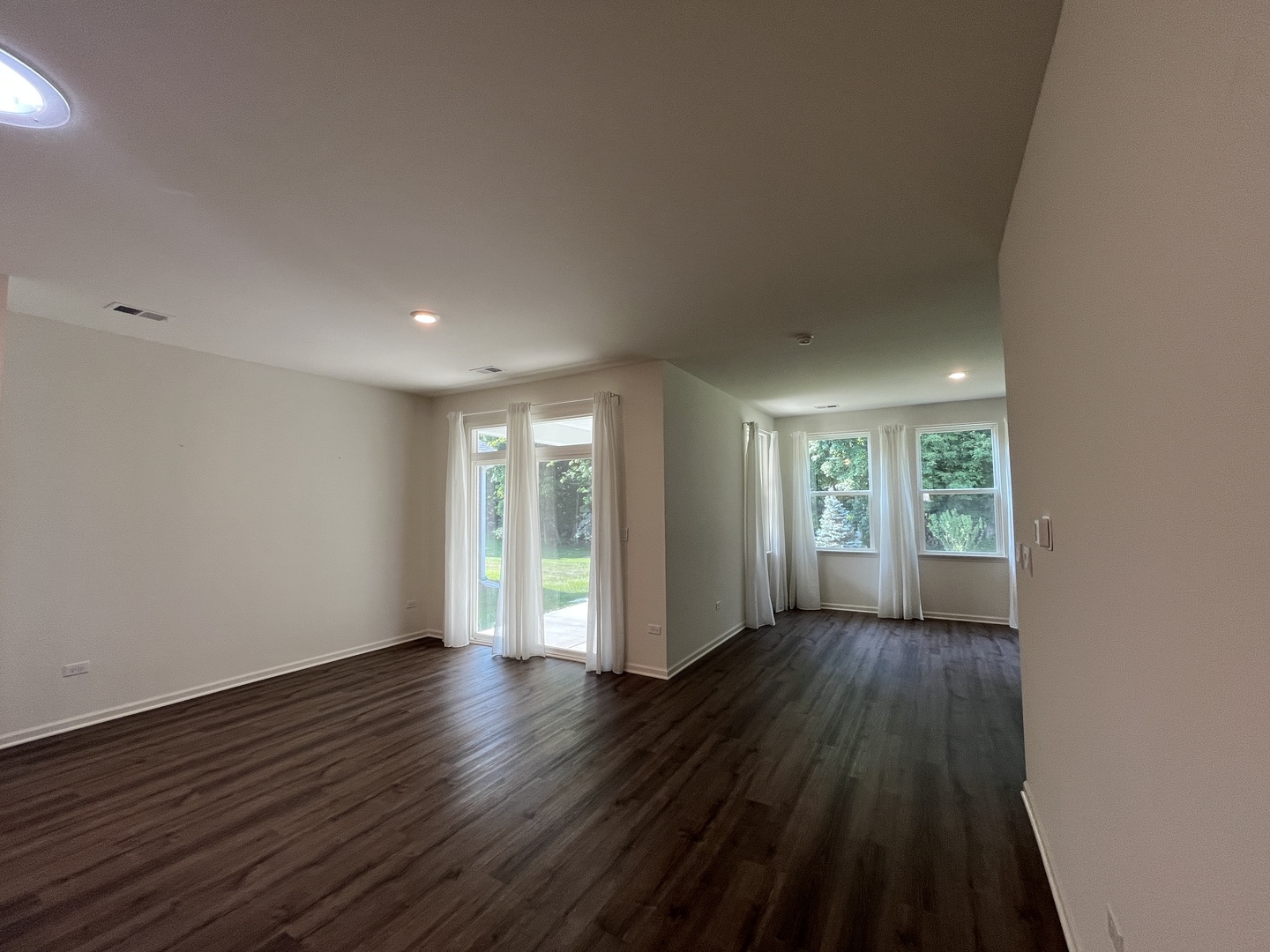 238 Durham Street, North Aurora, IL 60542