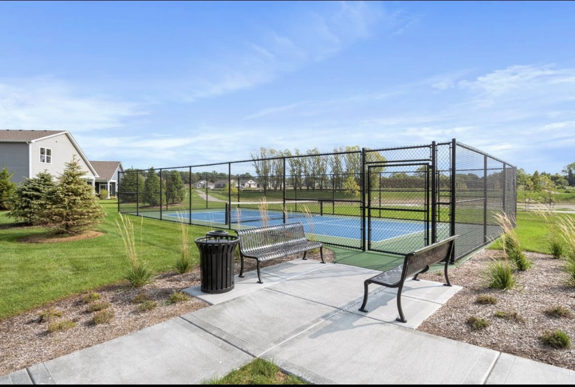 238 Durham Street, North Aurora, IL 60542