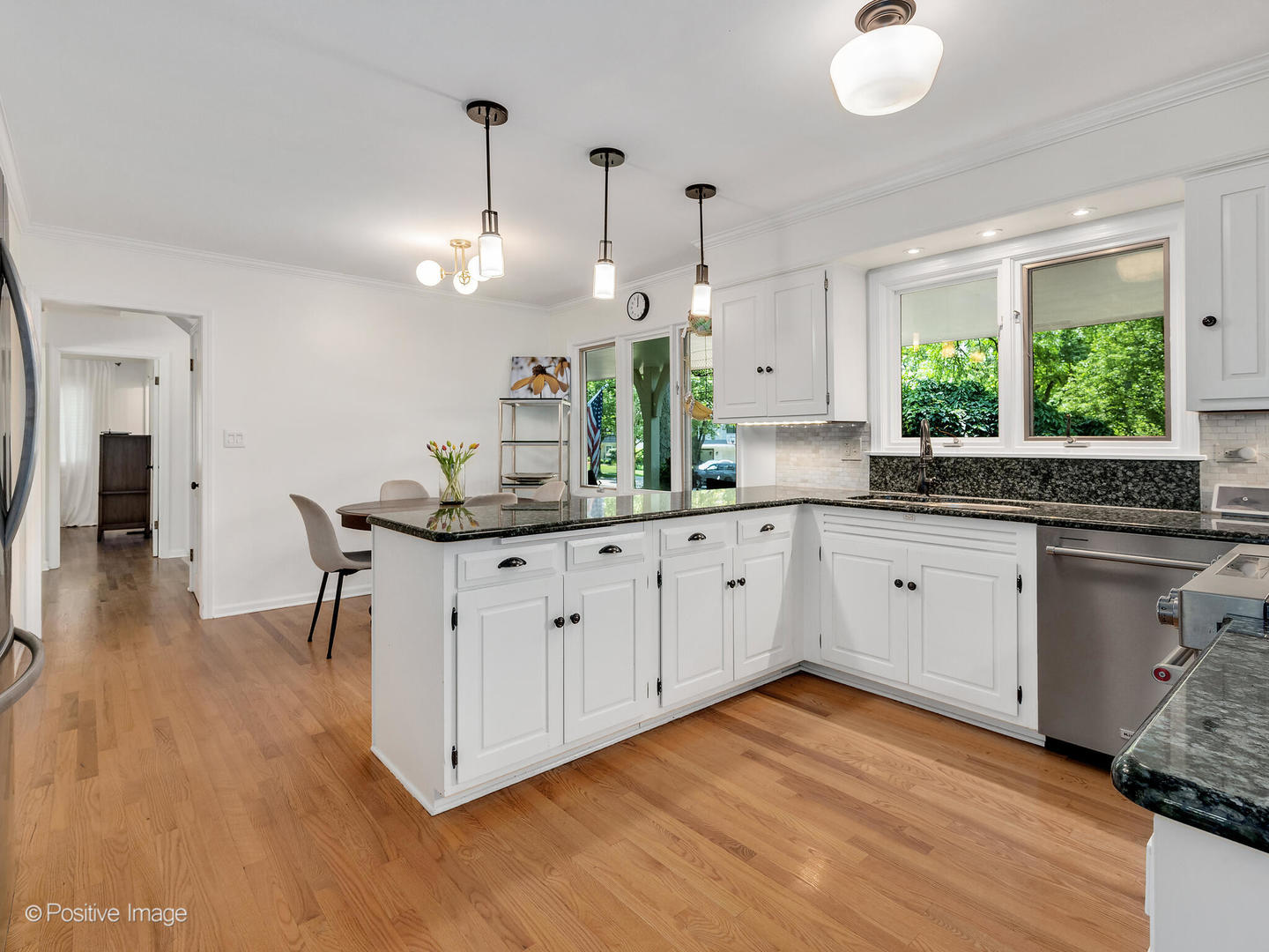 262 Sheffield Lane, Glen Ellyn, IL 60137
