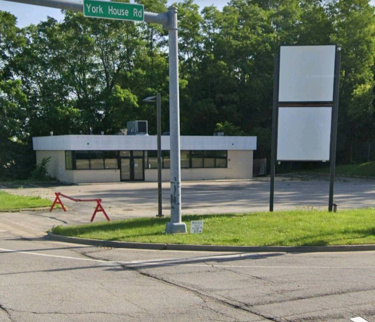 37763 N Green Bay Road, Beach Park, IL 60087