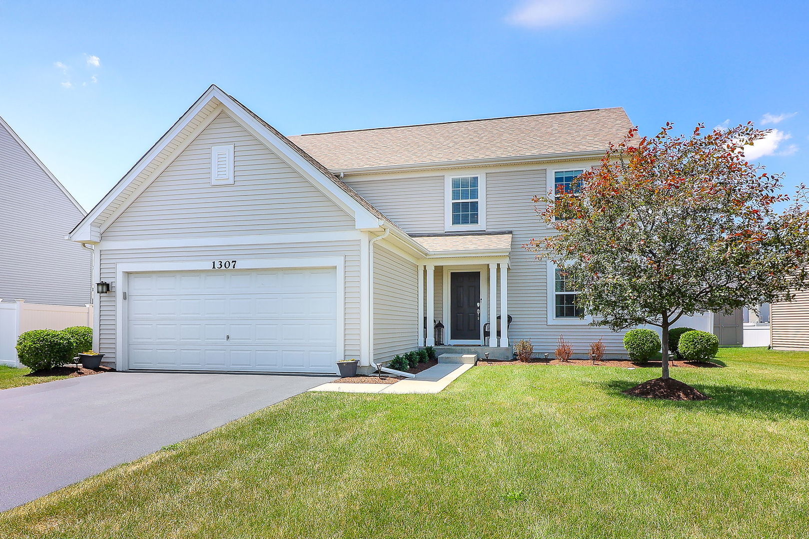 1307 Colaric Drive, Joliet, IL 60431