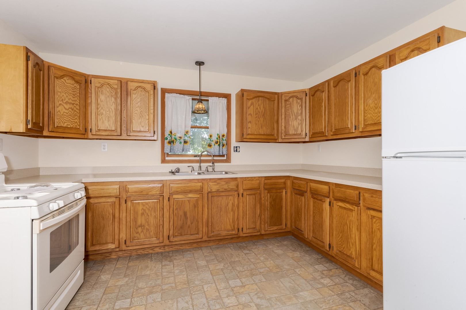 22998 E 2800 North Road, Odell, IL 60460