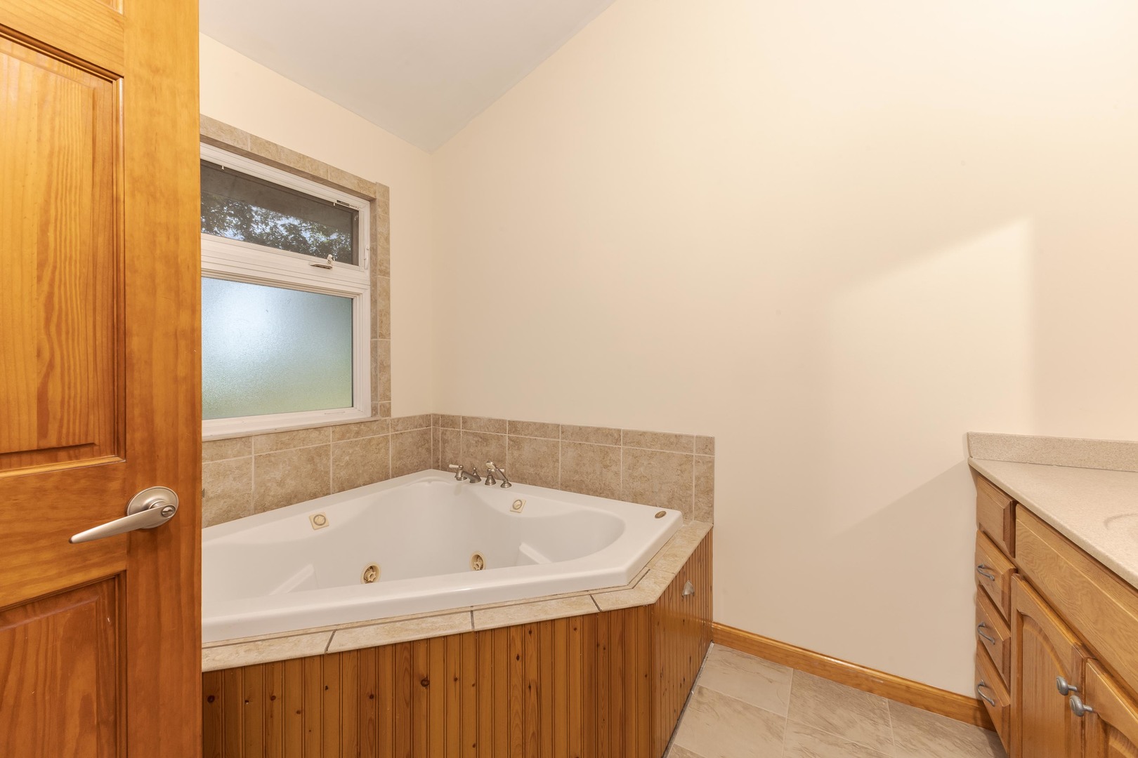 22998 E 2800 North Road, Odell, IL 60460