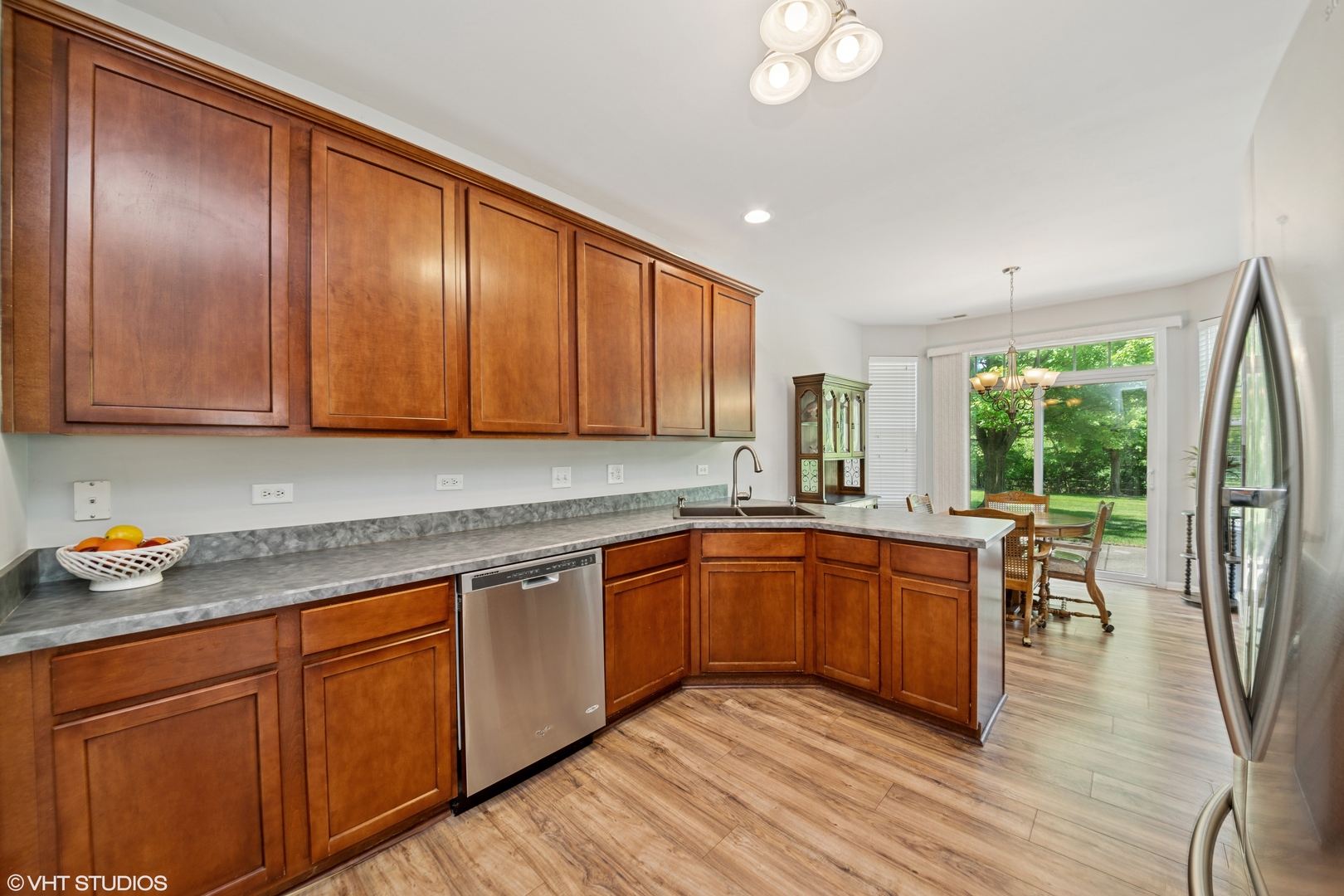 1425 MILLBROOK Drive, Algonquin, IL 60102