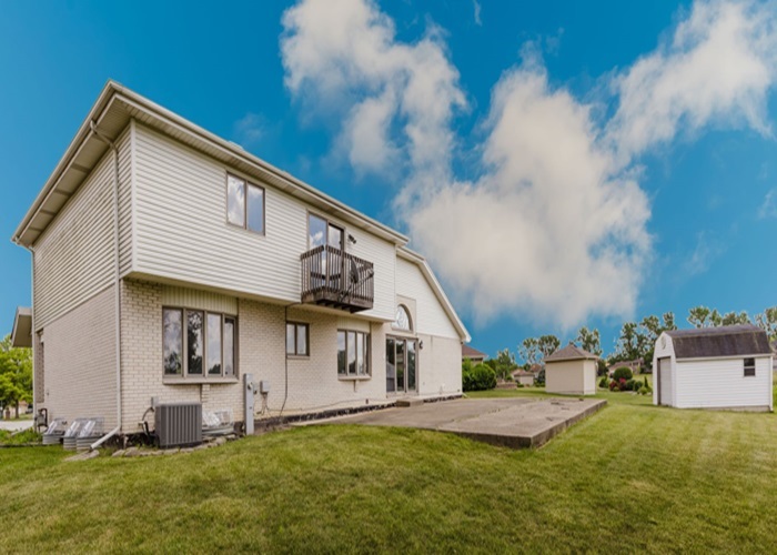 340 Maryview Court, Matteson, IL 60443