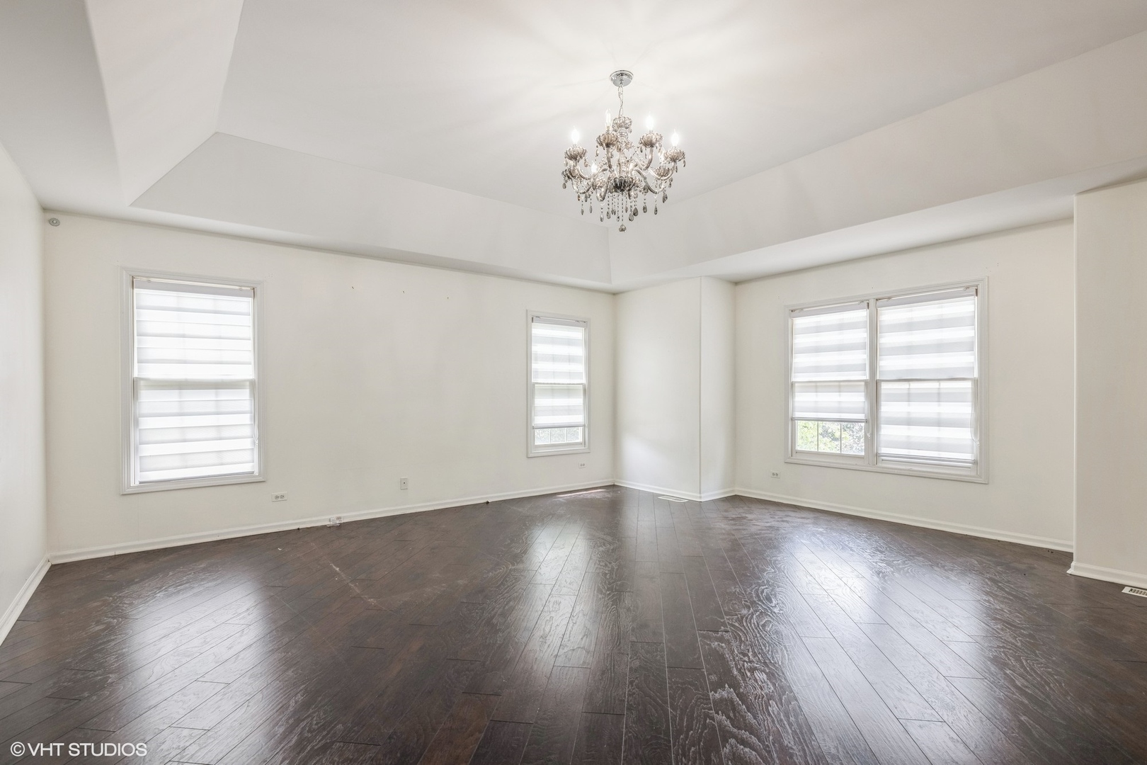 885 TIPPERARY Street, Gilberts, IL 60136