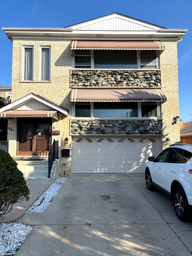 851 N Northwest Highway #2, Park Ridge, IL 60068