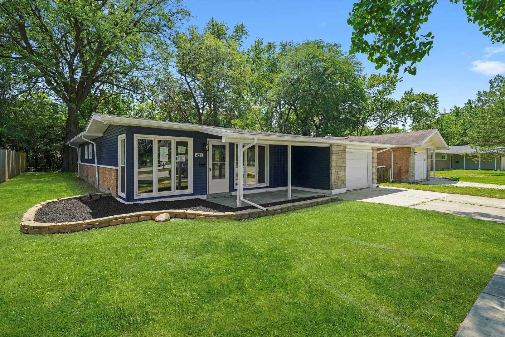 423 Lakewood Boulevard, Park Forest, IL 60466