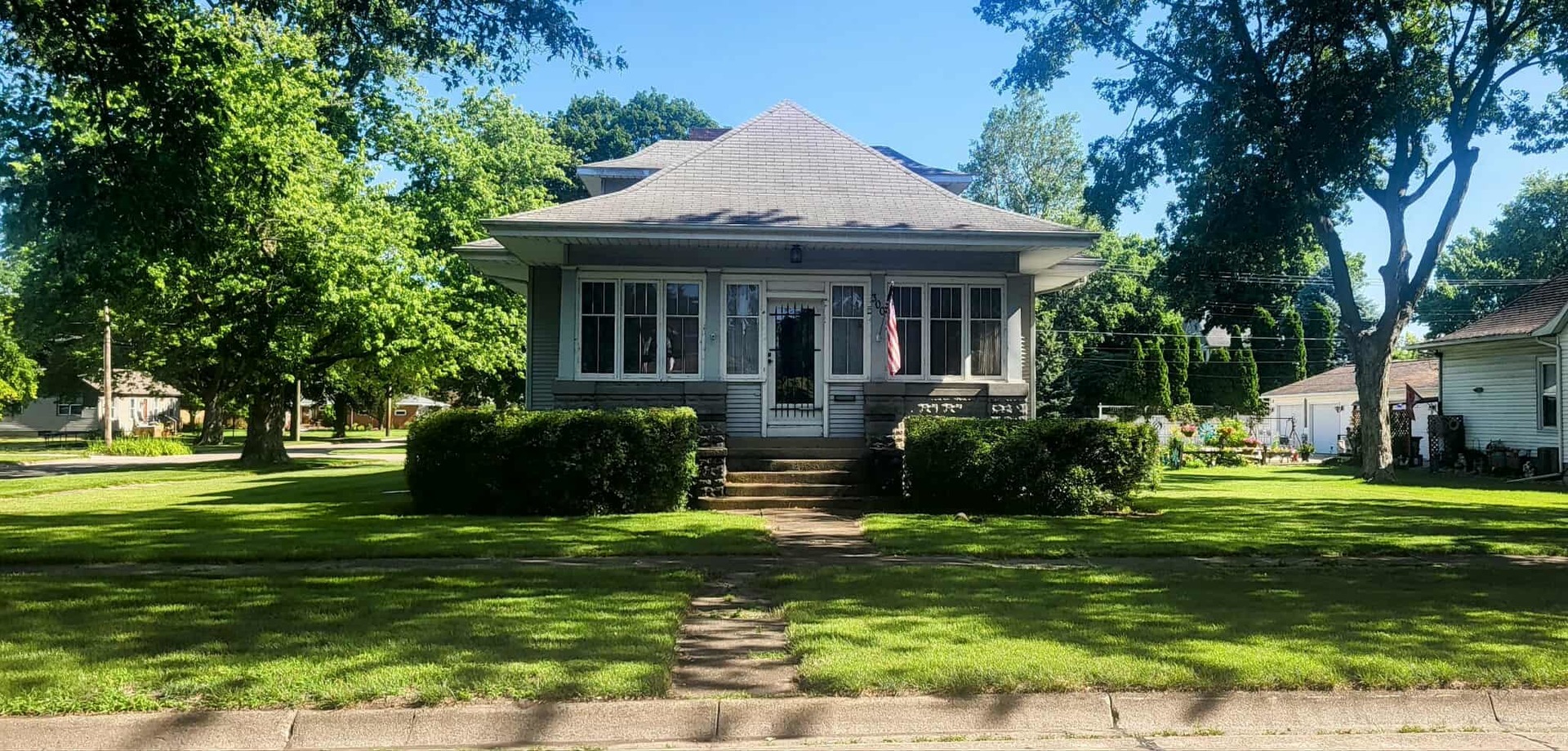 300 E Ash Street, Fairbury, IL 61739