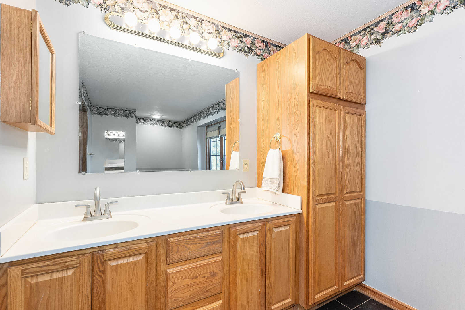 17707 W 113 Highway, Custer Park, IL 60481